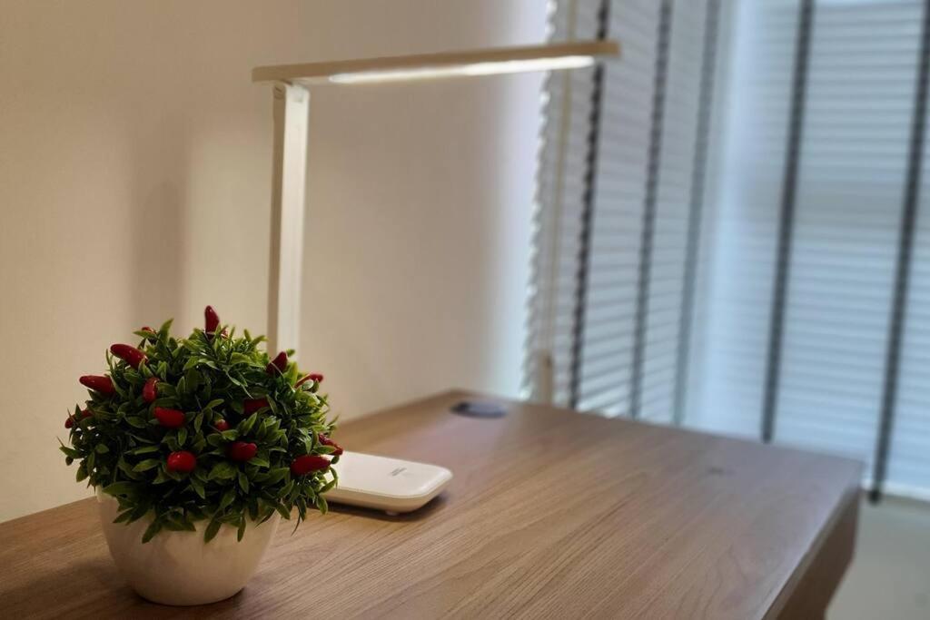 Kozi Square New Sgh Cozy Home 8A Kuching Ngoại thất bức ảnh